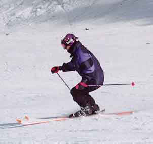 lydia skiing